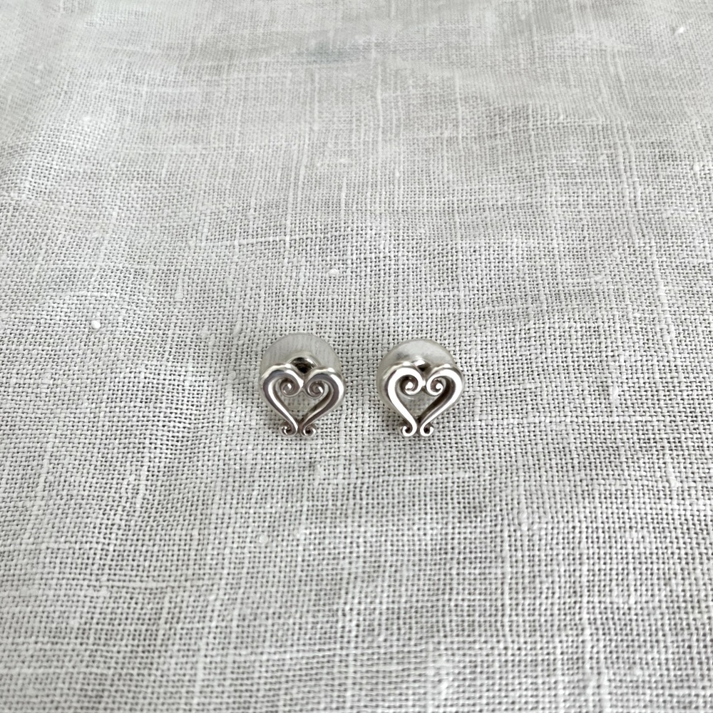 Genoa Heart Mini Post Earrings
